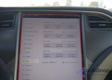 2018 Tesla Model S 100D/75D/P100D z USA, uszkodzony, nr VIN 5YJSA1E29JF295088